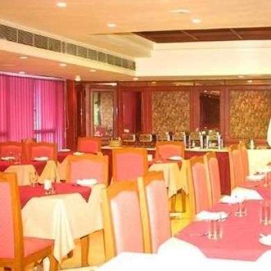 Hotel Maurya International Chennai Exterior photo